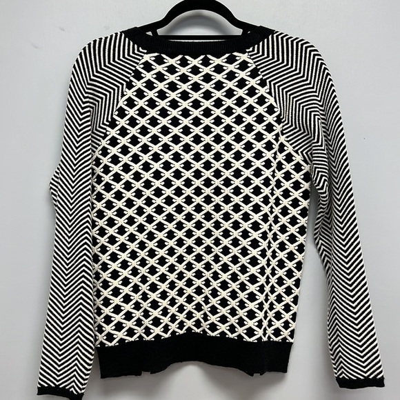 GREYLIN “Graphic Blocked” Black & Ivory Textured Sweater (Size Small) - Picture 2 of 5